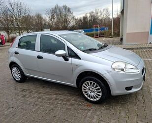 Fiat Fiat Punto 1.4.Benzin und Erdgas.Klima.TüV/ Hu .N Gebrauchtwagen