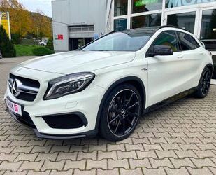 Mercedes-Benz Mercedes-Benz GLA 45 AMG 4MATIC DCT LED PANORAMADA Gebrauchtwagen