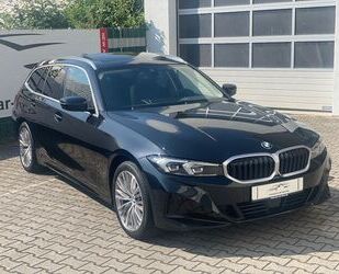 BMW BMW 320d xDrive Touring|Panorama|AHK|Leder|Standhz Gebrauchtwagen