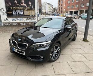 BMW BMW 218i Coupé Sport Line+Navi/TEMPO/LED Gebrauchtwagen