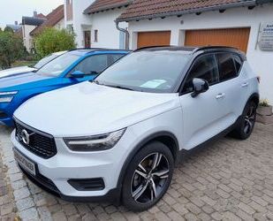 Volvo Volvo XC 40 XC40 R Design 2WD Gebrauchtwagen