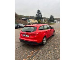 Ford Ford Focus Turnier Ambiente 1,6 Gebrauchtwagen