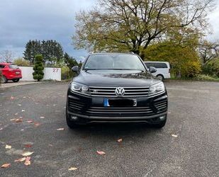 VW Volkswagen Touareg 3.0 V6 TDI R-Line Gebrauchtwagen