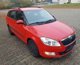 Skoda Skoda Fabia 1.2l TSI 77kW Ambiente Combi Ambiente Gebrauchtwagen