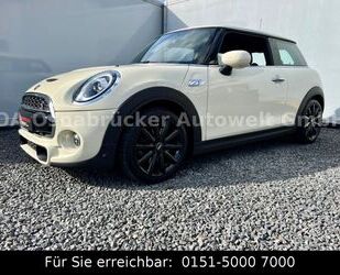 Mini MINI Cooper S*JCW*2.0 16V*178PS*Automatik*LED*SHZ* Gebrauchtwagen