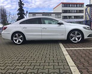 VW Volkswagen Passat CC Xenon.Pano.Navi.Allrad Gebrauchtwagen