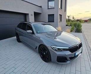 BMW BMW 530d Touring M Paket / Berninagrau / 20 Zoll Gebrauchtwagen