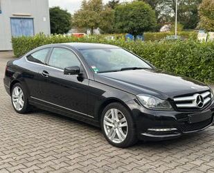 Mercedes-Benz Mercedes-Benz C 200 CGI BlueEfficiency Navi*2-Zone Gebrauchtwagen