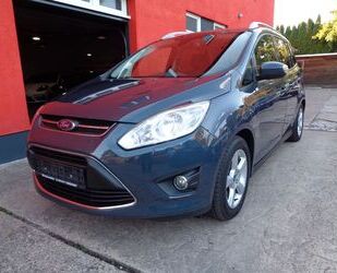 Ford Ford Grand C-Max 1.6 TDCI NAVI SHZ TEMPOMAT AHK Gebrauchtwagen