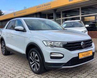 VW Volkswagen T-Roc Active / ALLWETTERREIFEN / NAVI / Gebrauchtwagen