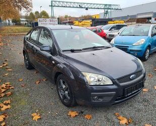 Ford Ford Focus 1,6 Style Gebrauchtwagen