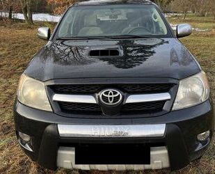 Toyota Toyota Hilux Sol 4x4 Double Cab 2,5D-4D 120PS Gebrauchtwagen