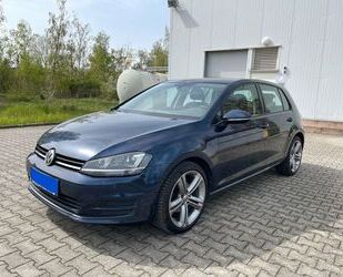 VW Volkswagen Golf 1.4 TSI DSG BMT XENON NAVI AHK Gebrauchtwagen