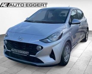 Hyundai Hyundai i10 Select DAB SHZ PDC Tempo LenkradHZG Sp Gebrauchtwagen