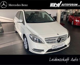 Mercedes-Benz Mercedes-Benz B 200 CDI Xenon/AHK/Tempomat/PDC/Sit Gebrauchtwagen