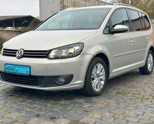 VW Volkswagen Touran 2.0 TDI LIFE Xenon / R.Kamera / Gebrauchtwagen