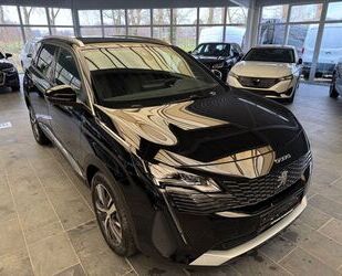 Peugeot Peugeot 5008 Allure Pack Leder Navi KAmera 7 Sitzt Gebrauchtwagen