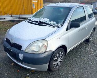 Toyota Toyota Yaris 1.0 Gebrauchtwagen