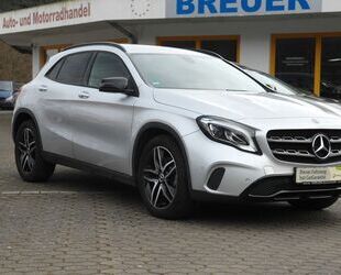 Mercedes-Benz Mercedes-Benz GLA 250 4Matic Automatik Navi LED Kl Gebrauchtwagen