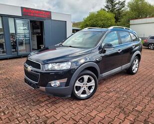 Chevrolet Chevrolet Captiva 2.2 D LTZ 4WD*VOLLAUSSTATTUNG*7- Gebrauchtwagen