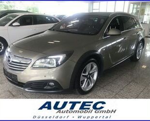 Opel Opel Insignia A 2.0 CDTI Country Tourer 4x4 AHK+LE Gebrauchtwagen