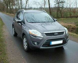 Ford Ford Kuga 2,0TDCi 4x4 AHK Klima Champions Edition Gebrauchtwagen