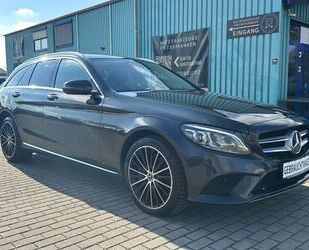 Mercedes-Benz Mercedes-Benz C 300 T de AVANTGARDE/DISTRONIC+MULT Gebrauchtwagen