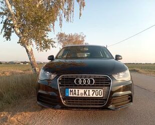 Audi Audi A1 1.6 TDI 66kW Ambition Sportback, Neu TÜV Gebrauchtwagen