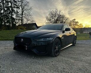 Jaguar Jaguar *XE P250 R-DYNAMIC HSE* Automatik Gebrauchtwagen