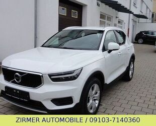 Volvo Volvo XC40 Momentum 2WD LED NAVI AHK PDC Gebrauchtwagen