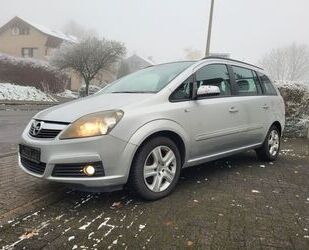 Opel Opel Zafira 2.2 Anhängerkupplung 7 sitzen TÜV 10/ Gebrauchtwagen