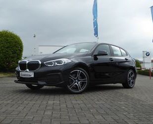 BMW BMW 118 i Aut. Advantage Navi LED Sportsitze DAB Gebrauchtwagen