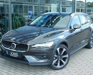 Volvo Volvo V60 Cross Country B4 D AWD Ultimate Gebrauchtwagen