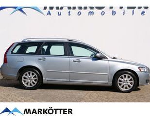 Volvo Volvo V50 D5 Summum /AHK/Schiebedach/5-Zylinder/ Gebrauchtwagen