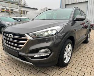 Hyundai Hyundai Tucson blue 1.7 CRDi DCT PANORAMA RFKAM L Gebrauchtwagen