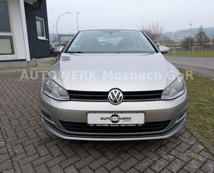 VW Volkswagen Golf VII Lim. Comfortline/Tüv 08-26/Pdc Gebrauchtwagen