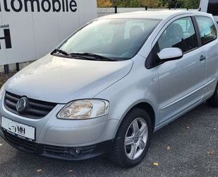 VW Volkswagen Fox 1.2 Style Klima LM-Felgen CD Dachsp Gebrauchtwagen