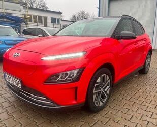 Hyundai Hyundai Kona EV Advantage 1.HAND RFKAM LED NAVI Gebrauchtwagen