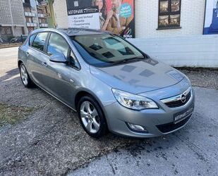 Opel Opel Astra J Lim. Edition / 2.Hand / Klima / EURO Gebrauchtwagen