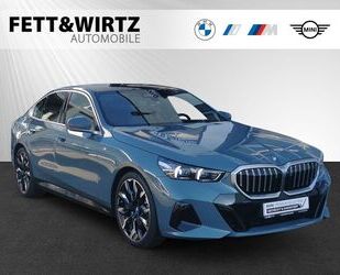 BMW BMW 530e M Sport|Pano|21