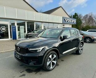 Volvo Volvo XC40 B3 7-Gang Plus Dark Gebrauchtwagen