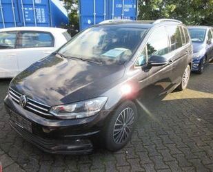 VW Volkswagen Touran Comfortline 2.0 TDI DSG NAVI AHK Gebrauchtwagen