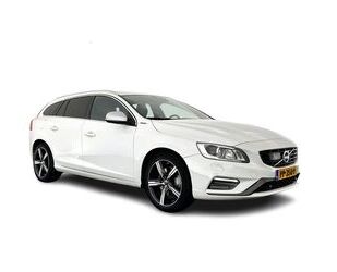 Volvo Volvo V60 2.4 D5 Twin motor R-Design Aut. *LEATHER Gebrauchtwagen