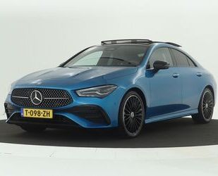 Mercedes-Benz Mercedes-Benz CLA 180 AMG Line | Panoramadak | 360 Gebrauchtwagen