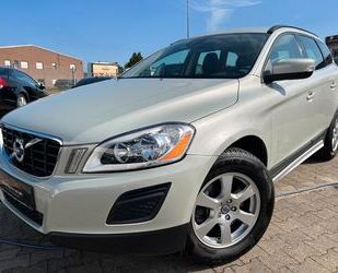 Volvo Volvo XC60 D3 Momentum /1.HAND/NAVI/ALUFELGEN/PDC/ Gebrauchtwagen