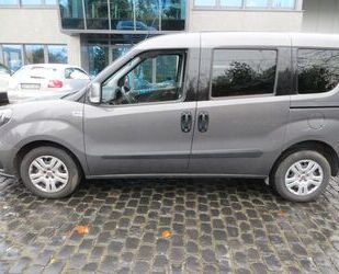 Fiat Fiat Doblo Kombi Gebrauchtwagen