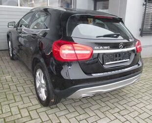 Mercedes-Benz Mercedes-Benz GLA 180 GLA-Klasse Gebrauchtwagen