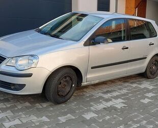 VW Volkswagen Polo 9N (TÜV NEU) Gebrauchtwagen