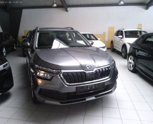 Skoda Skoda Kamiq Style 1.5 TSI DSG/LED/NAVI/SH/RFK/PDC Gebrauchtwagen