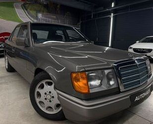 Mercedes-Benz Mercedes-Benz W124 200E *SAMMLERFAHRZEUG*Automati Gebrauchtwagen